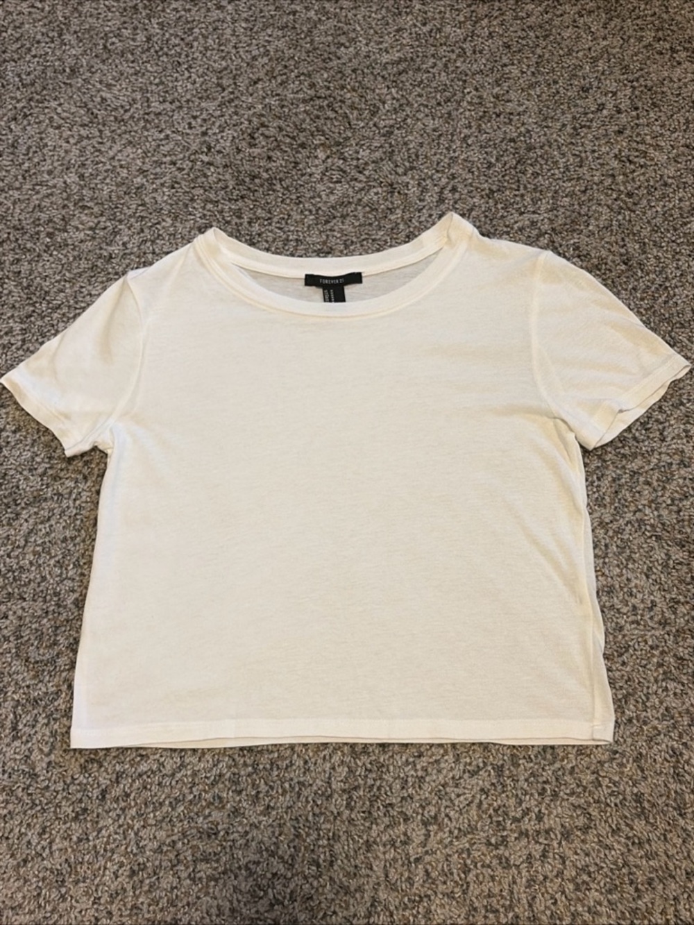 Forever 21 Cropped Short Sleeve T-shirt White Medium